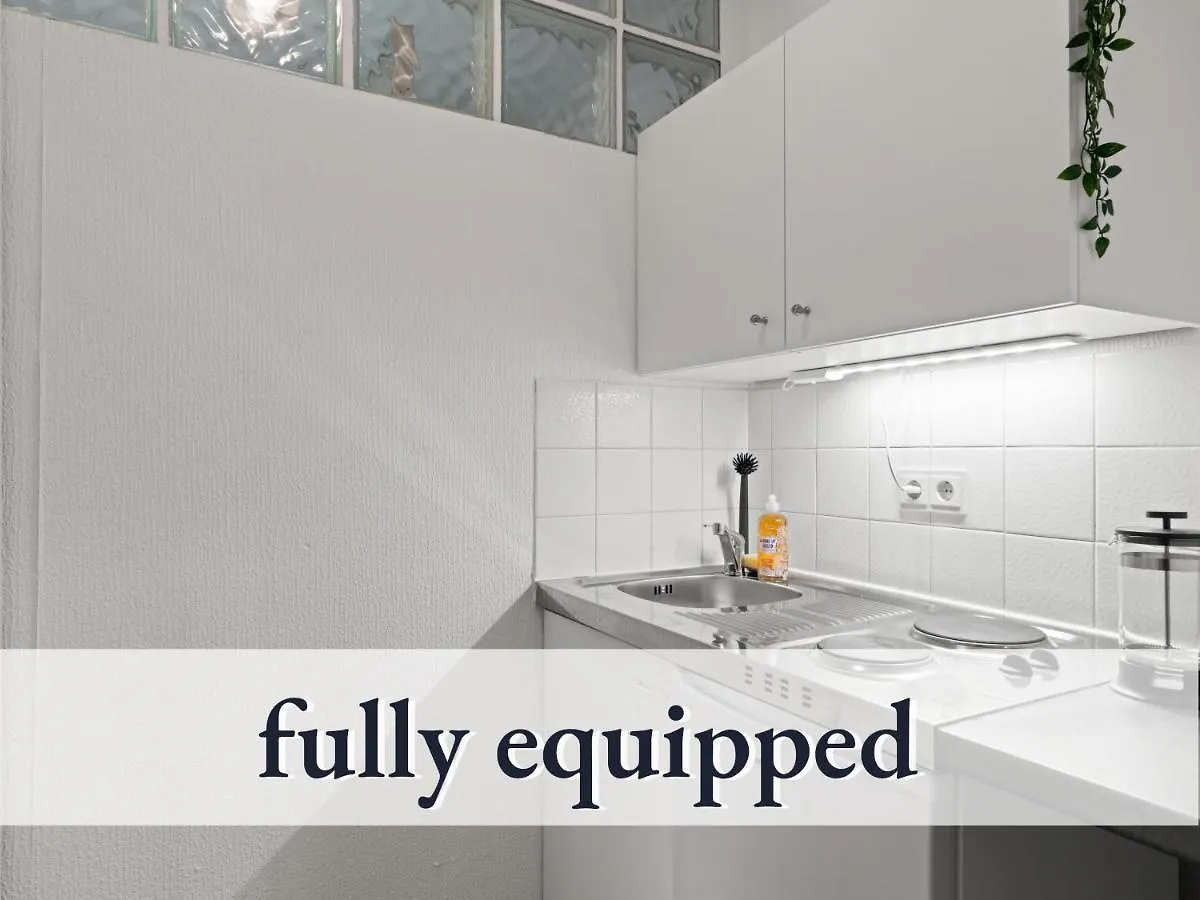 Hallo!-Apartment: Cozy City Center Stay with Free Wi-Fi Bad Worishofen 0*,  Germany